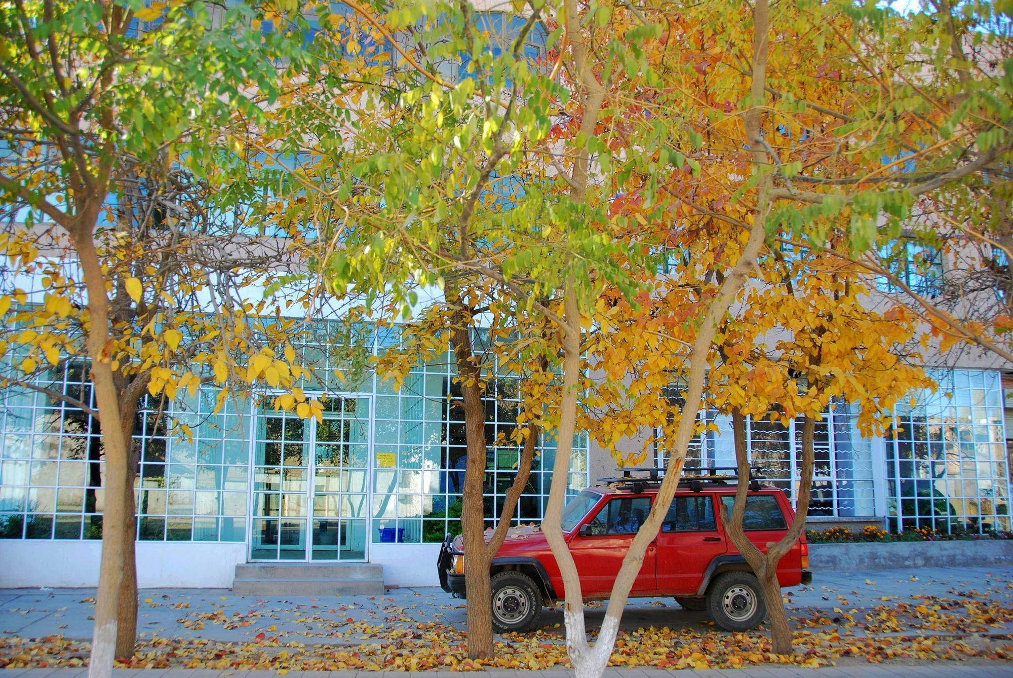 Right Here Hotel Dunhuang Buitenkant foto