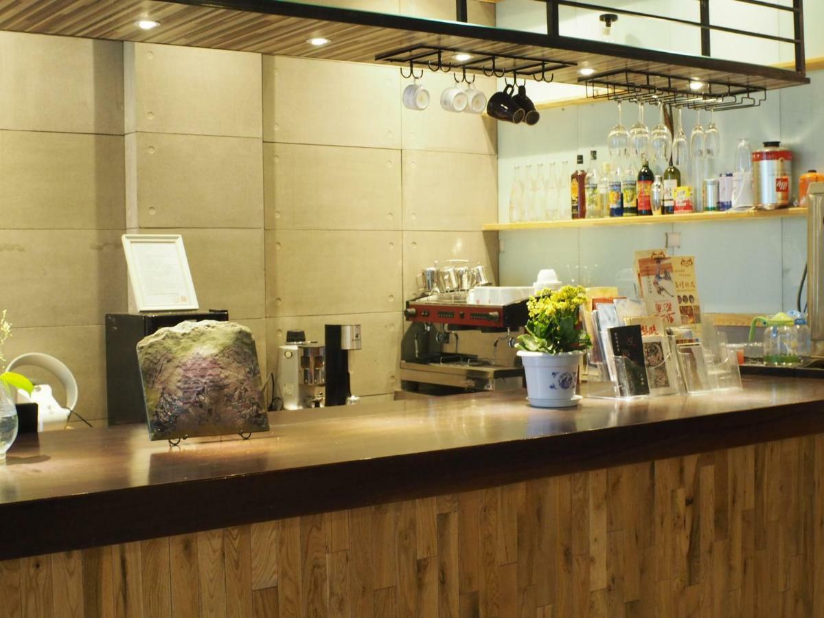 Right Here Hotel Dunhuang Buitenkant foto