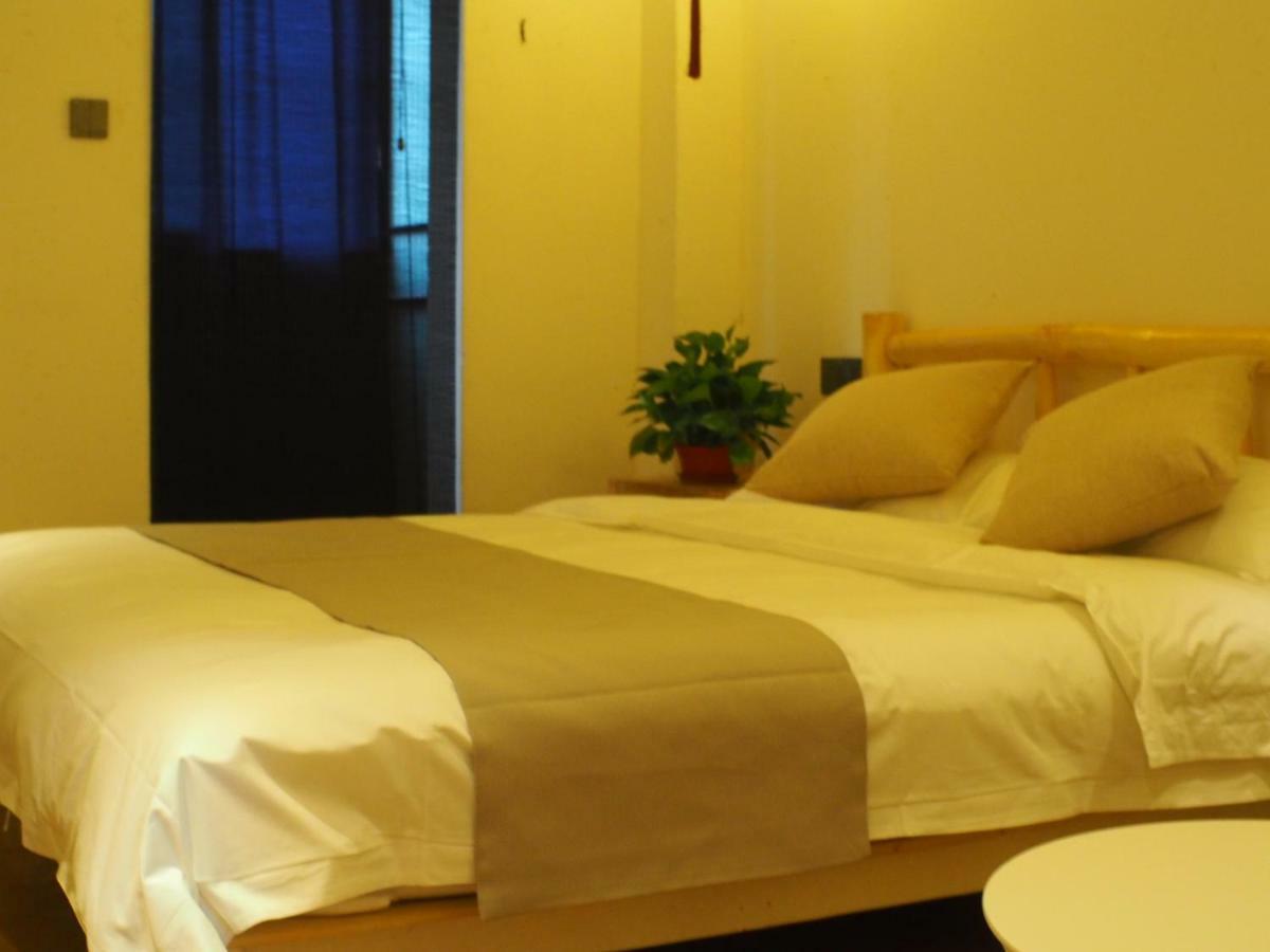 Right Here Hotel Dunhuang Buitenkant foto