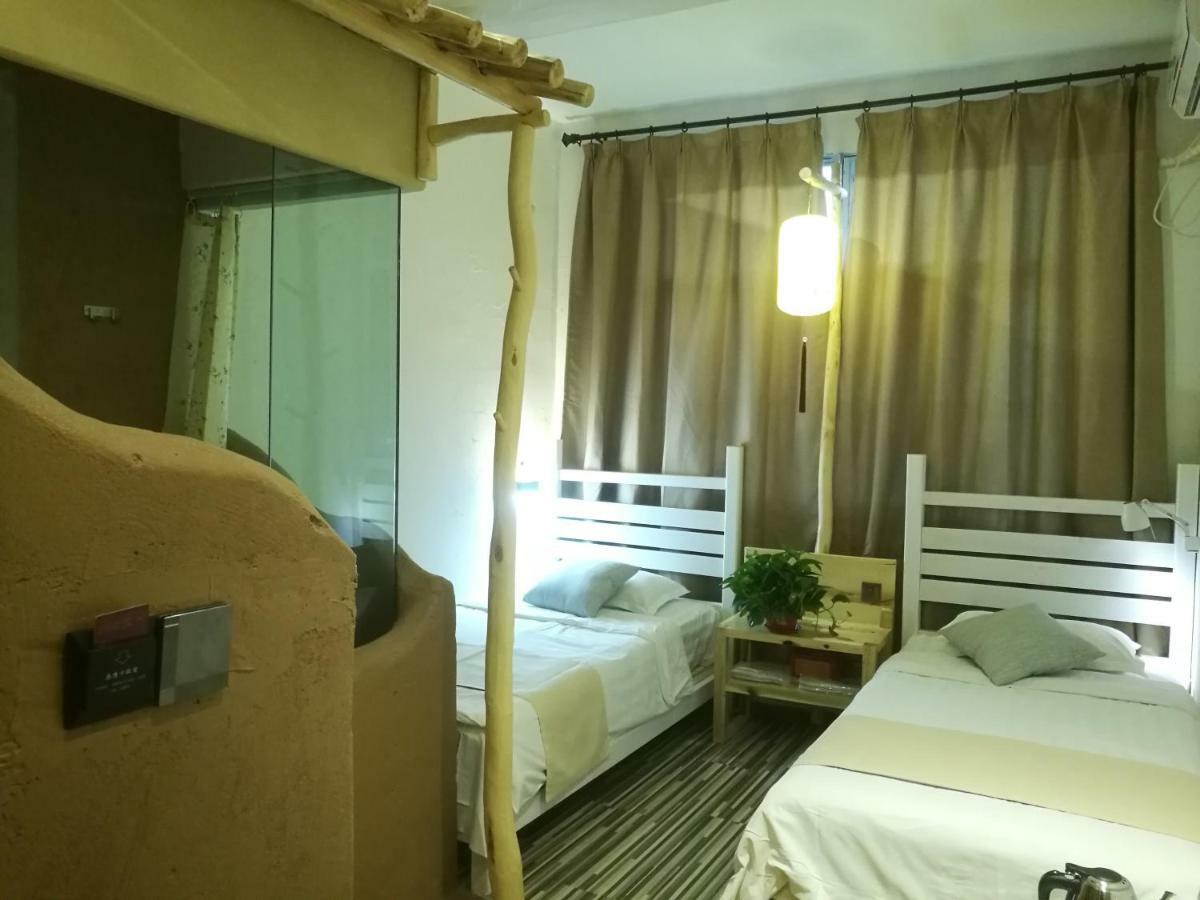 Right Here Hotel Dunhuang Buitenkant foto