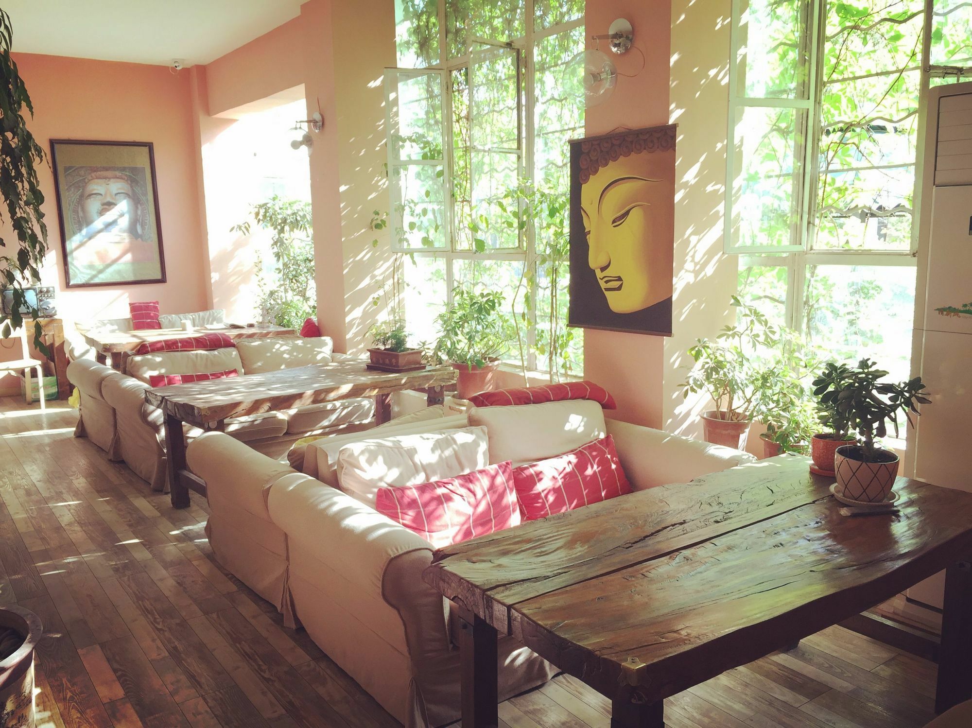 Right Here Hotel Dunhuang Buitenkant foto
